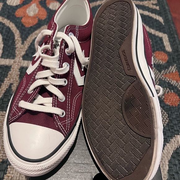 Converse - Picture 3 of 5